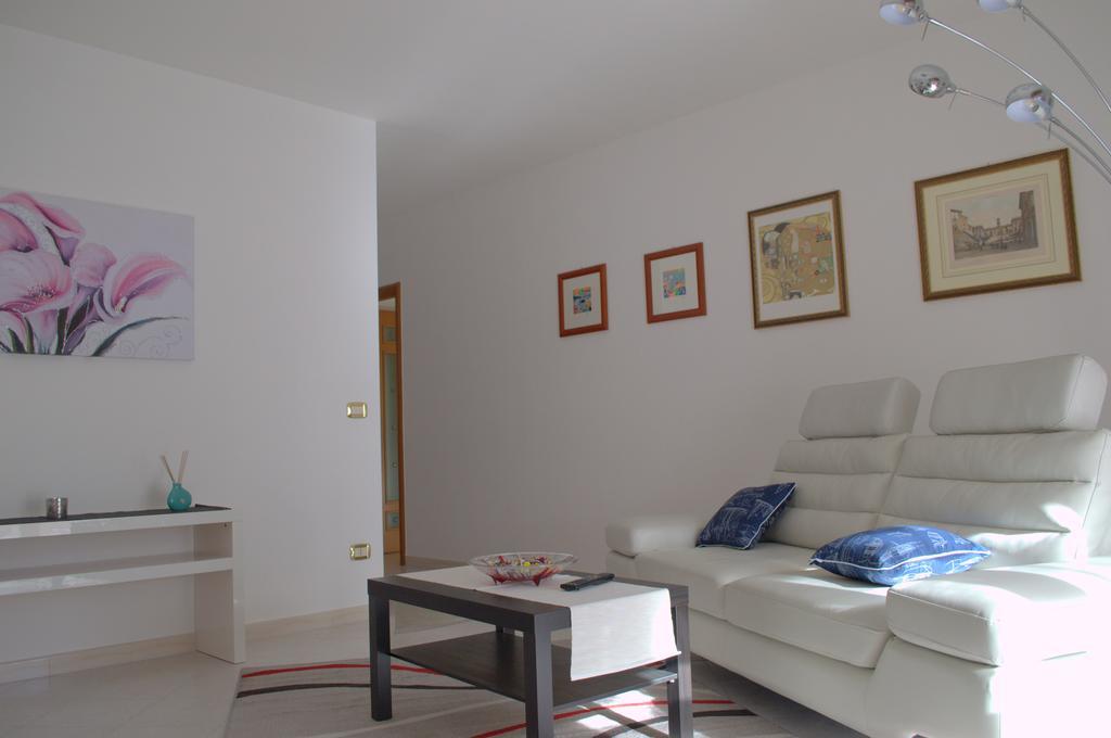 Апартаменты Casa Vacanze La Rocca Матера Номер фото
